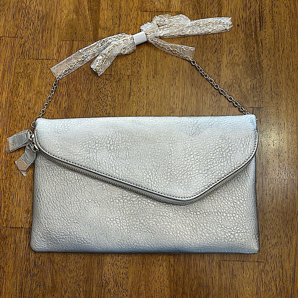 Urban Expressions Silver Clutch